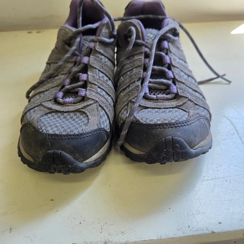 Columbia Redmond Hiking Shoes Grey Purple Trail Sneakers BL3948-053 Size 8.5